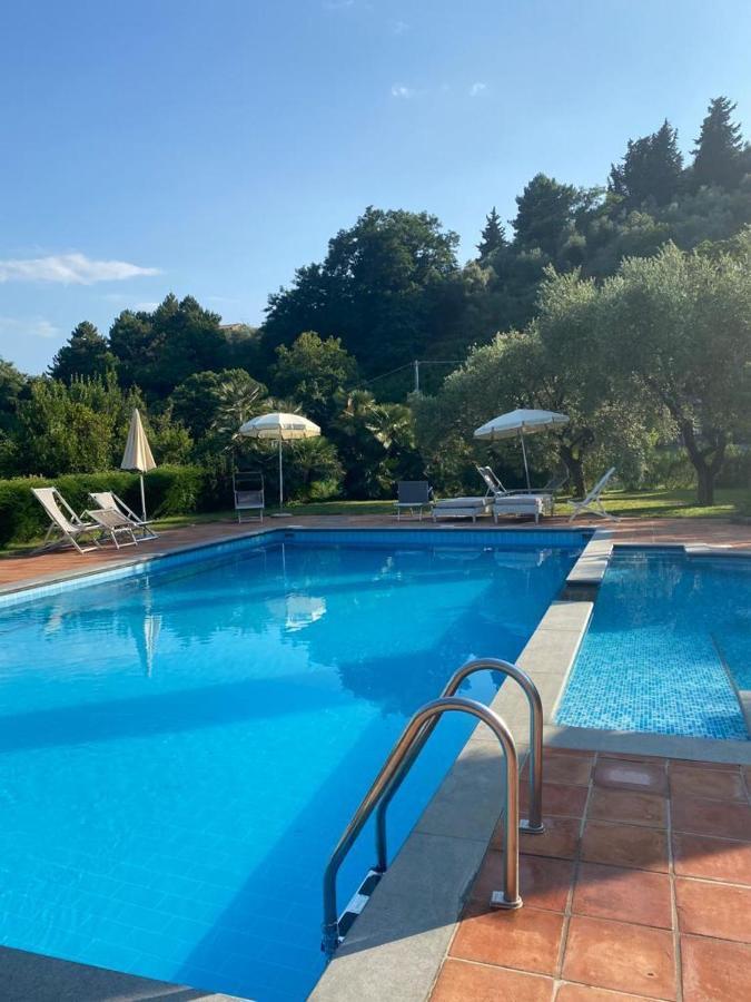 Monte A Pescia Villa Buitenkant foto